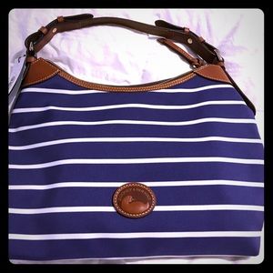 Dooney & Bourke 🦆